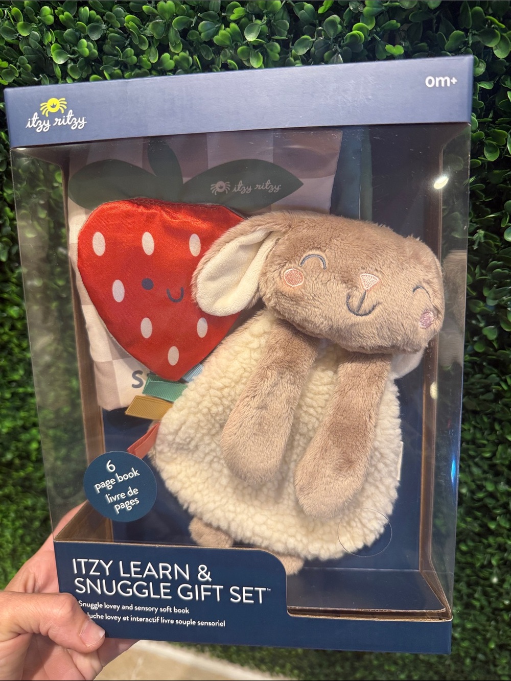 Itzy Ritzy Learn & Snuggle Gift Set Strawberry & Bunny Snuggle Gift Set NEW